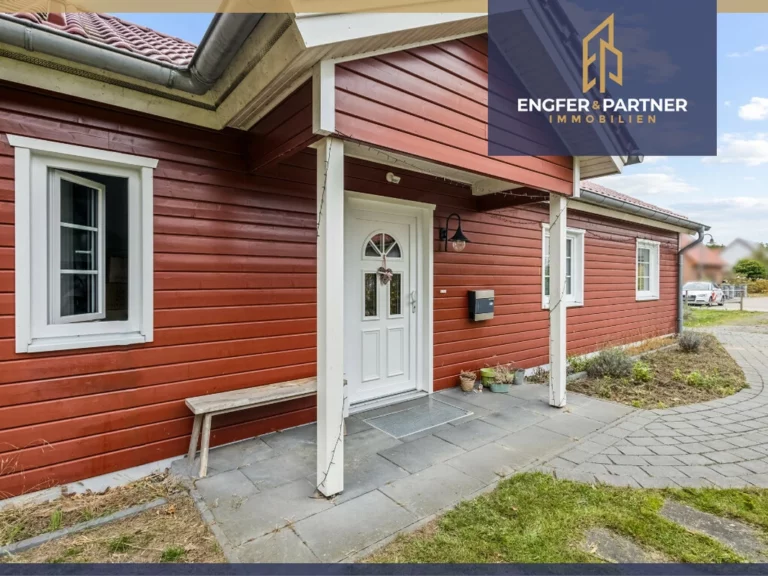 Neuwertiger Holzhaus Bungalow mit A+ Energiestandard – ebenerdig, hell, hygge