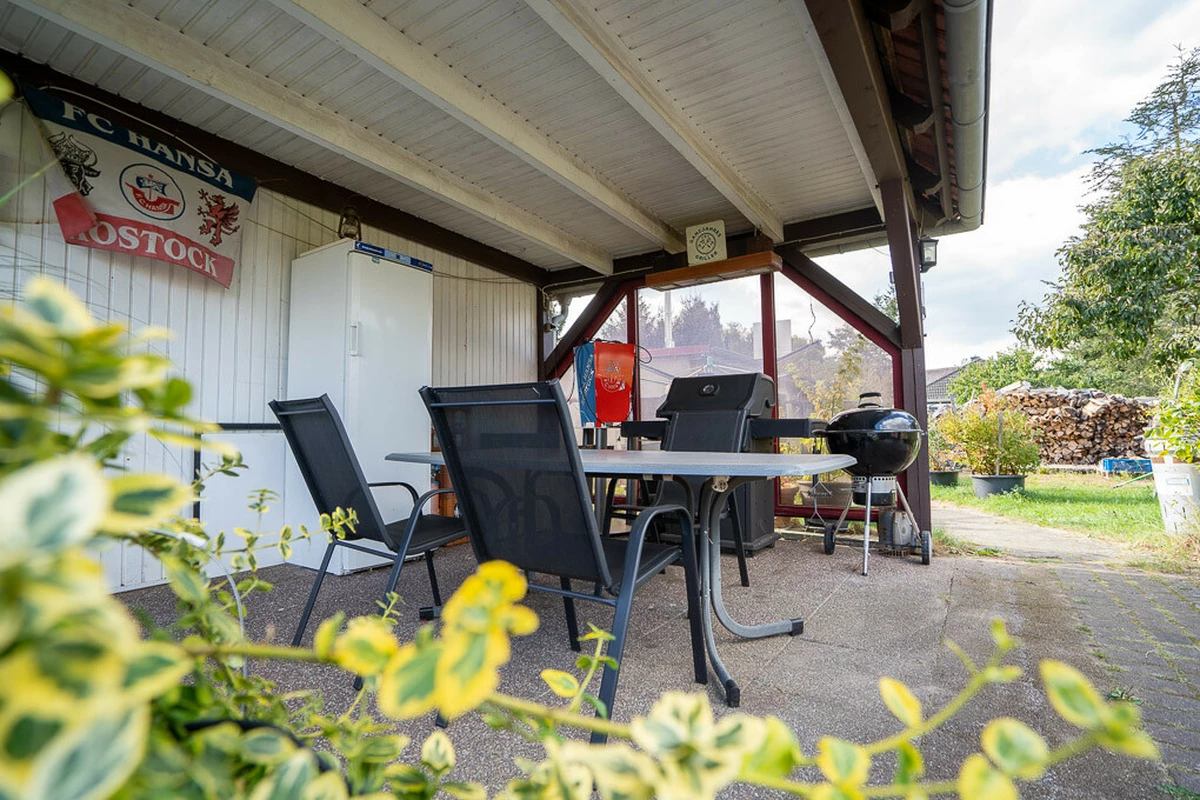 cf421f85-8228-4a93-9a8f-304d03149e84