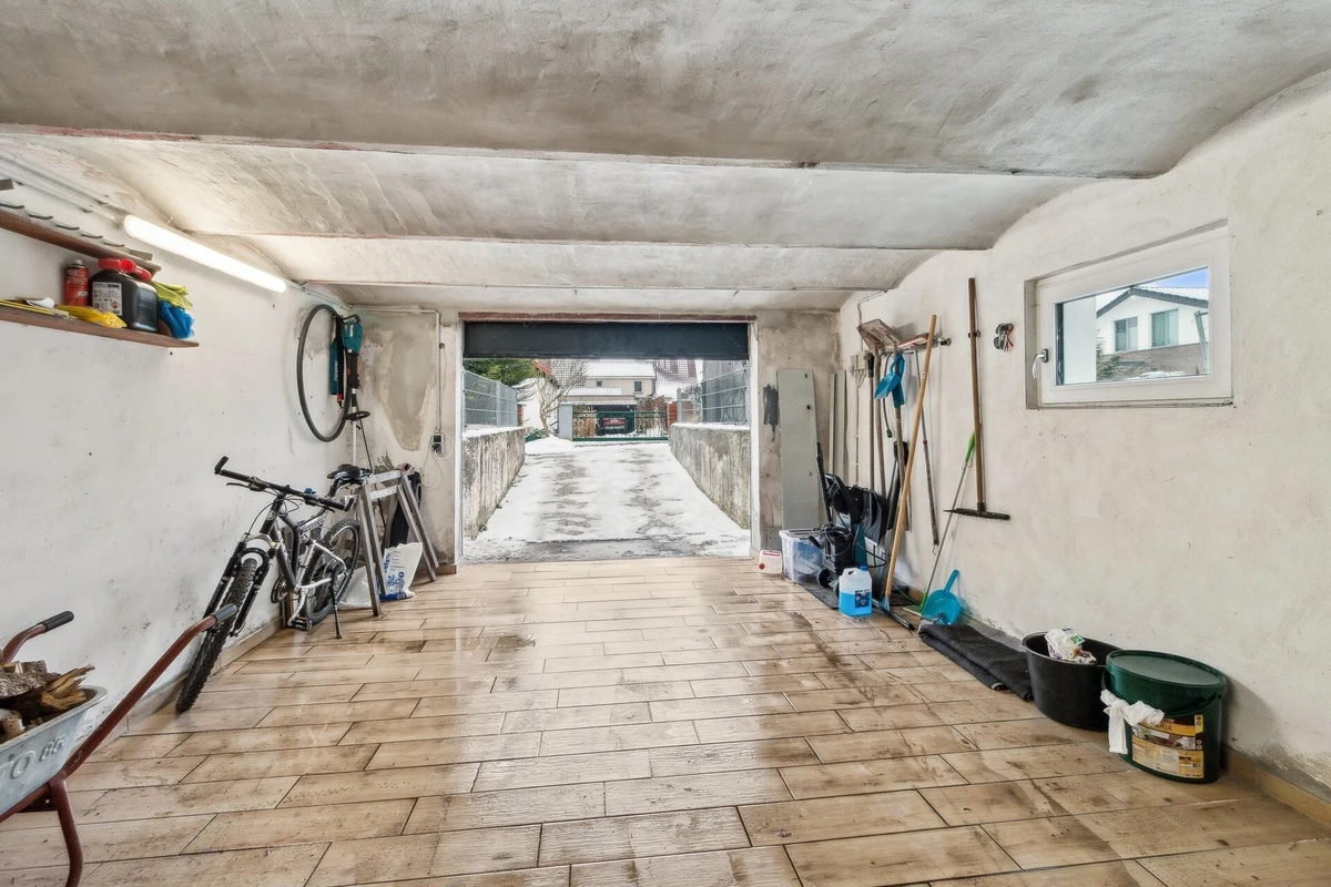 32aa51fe-c6a7-41be-afab-8a7333e4089b