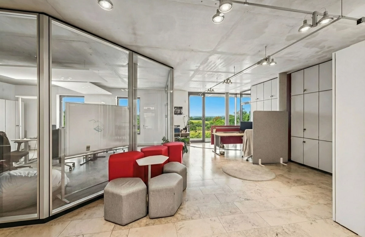 3ea5cc69-c056-41fc-a01a-39fd5a2e67f5