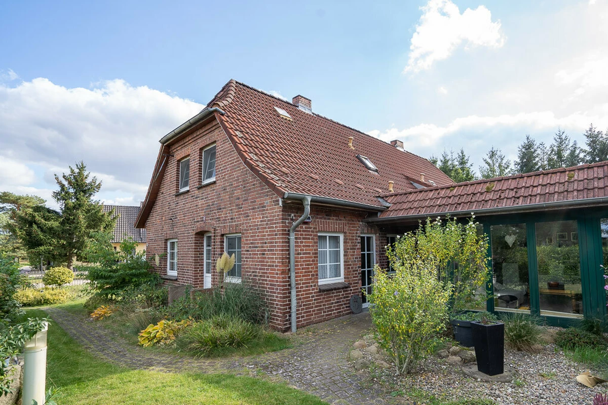 2b51beb3-456d-4c2e-aac3-16ab6a861cdb