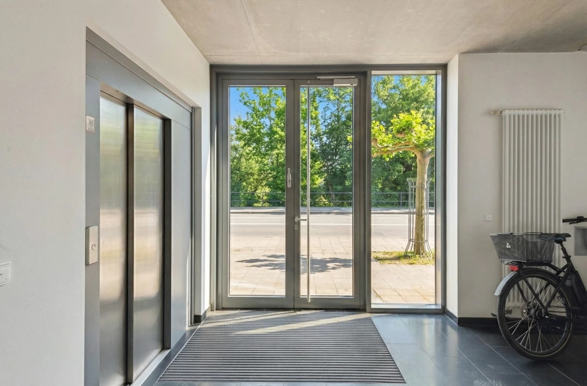 f4fc0b4f-9b3d-4f37-aa56-0c4e3fe4a960