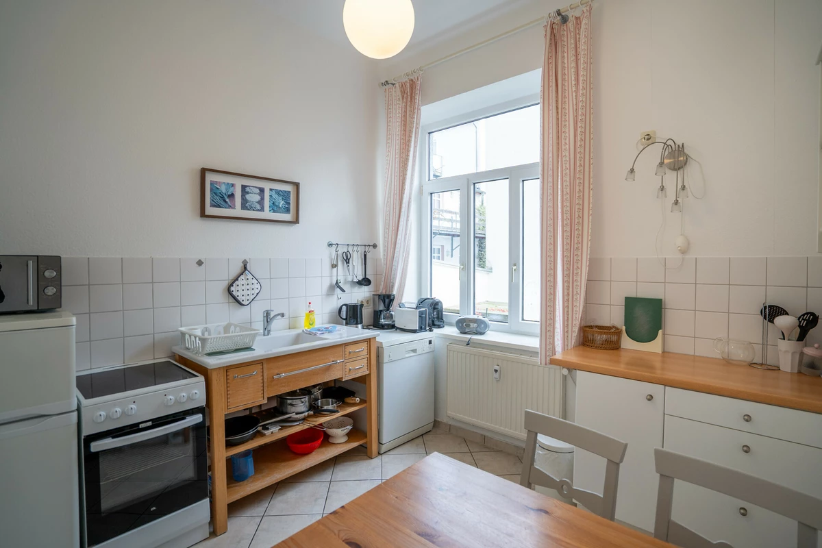 6bfe53e3-c81f-484f-ba52-9f8b74886f56