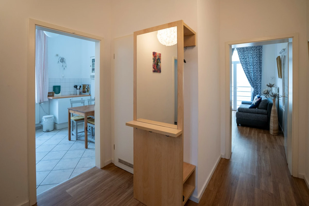 f2959ad5-a841-44a2-83d3-bef73ad29f7d