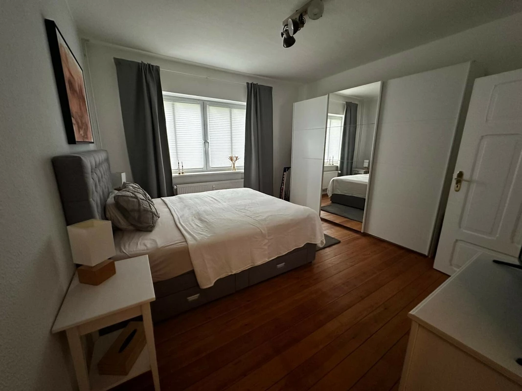 c0b8ef82-5062-4614-9c35-ac3837766804