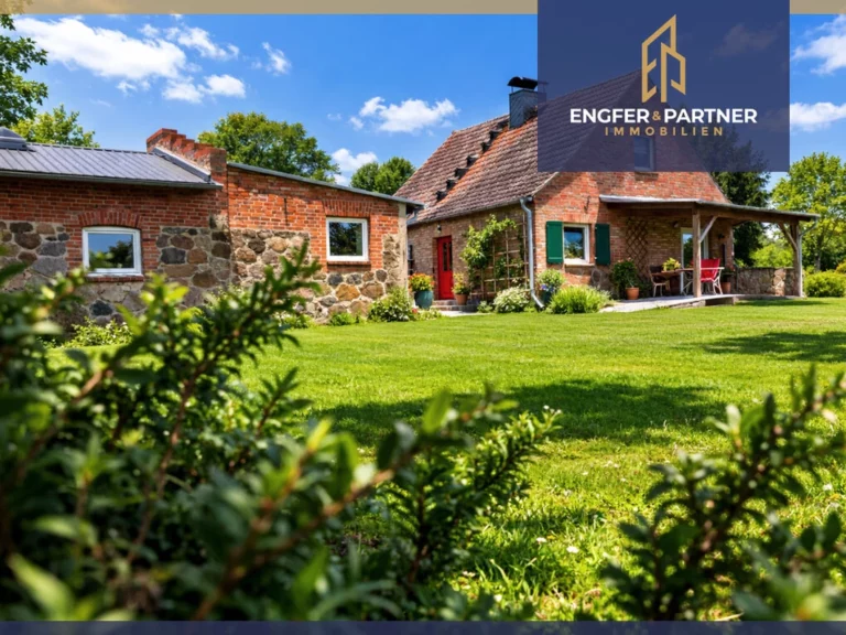 Gemütliches Einfamilienhaus mit separatem Atelier an der Mecklenburger Seenplatte