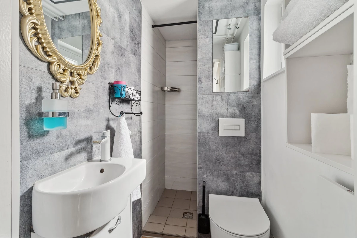 84762ef2-a1c3-4add-8028-6509050b5b6b