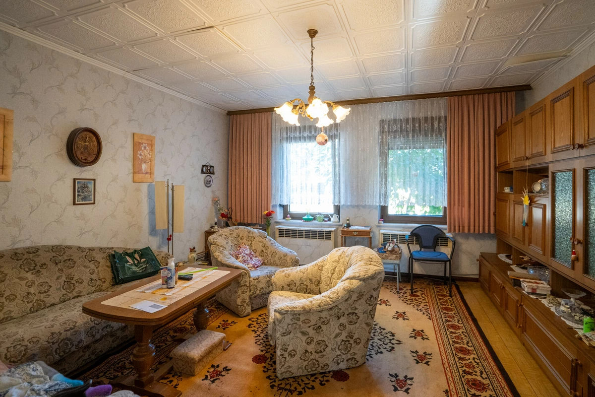 a87ce809-6a41-4b81-a8e6-9bb7ddc4fb37