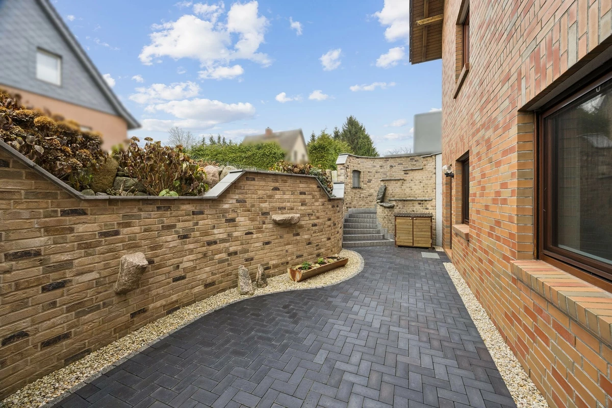 1322ede2-e03f-4144-97a3-89b6edfd503a