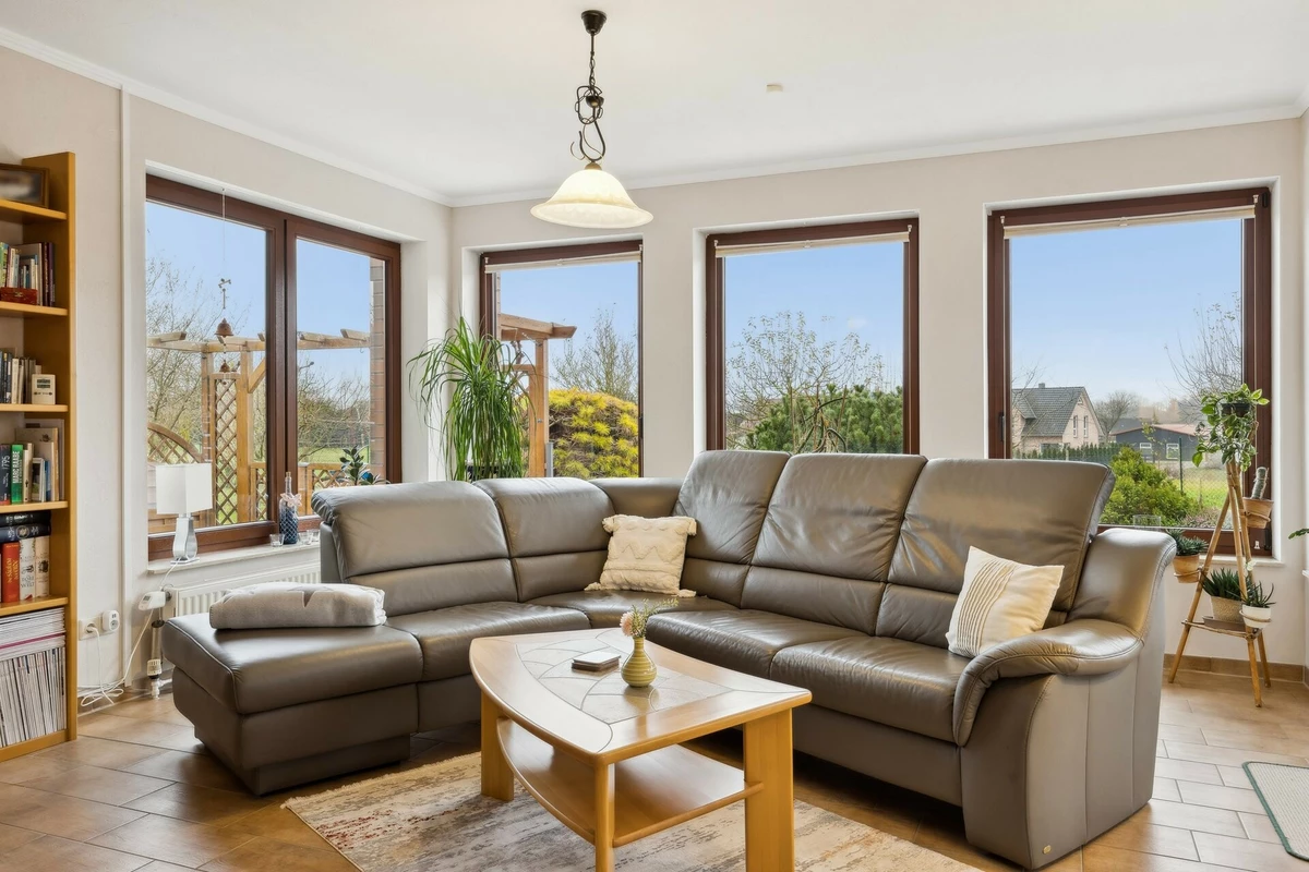 ae234bce-ca1c-47cf-9fed-537578393711