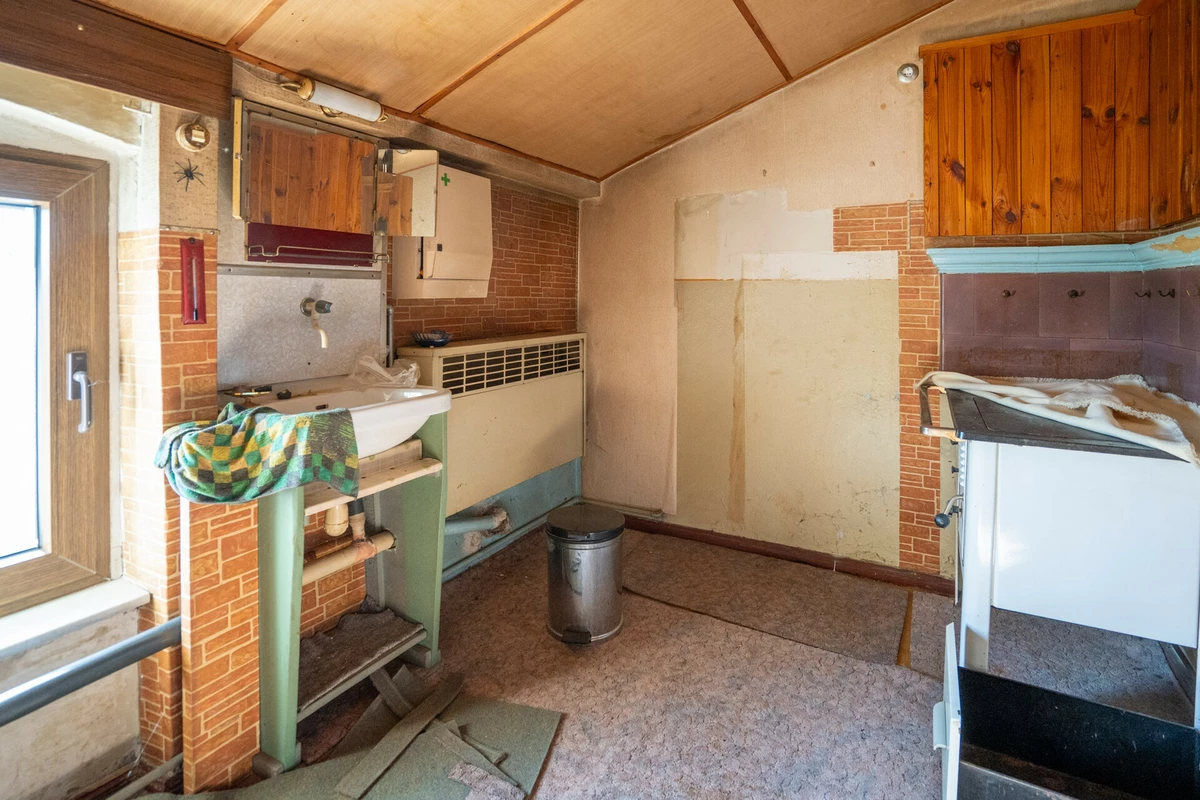 3bd8c48b-982b-4e7d-b274-25275b1b9ff7