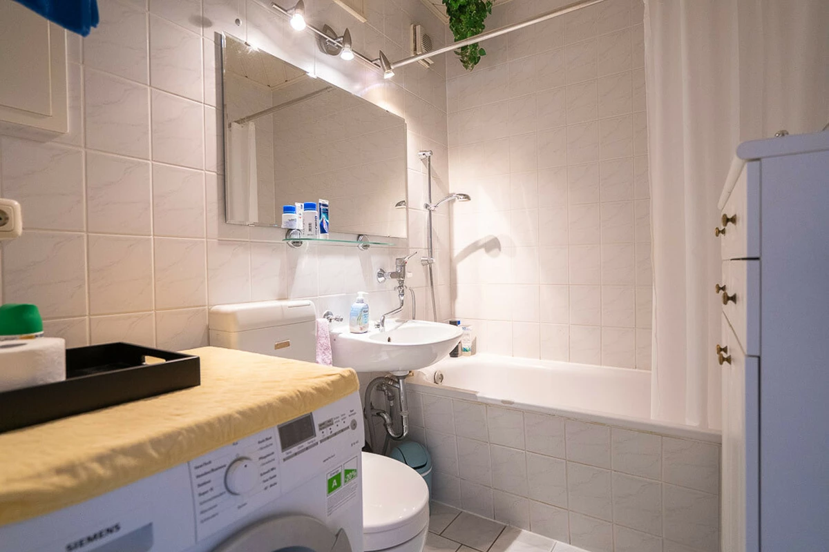 bdeee1d1-8398-4db0-9041-447c92c3f7fd