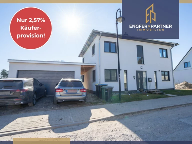 Top! Neubau-Stadtvilla mit Doppelgarage und hochwertiger Ausstattung!