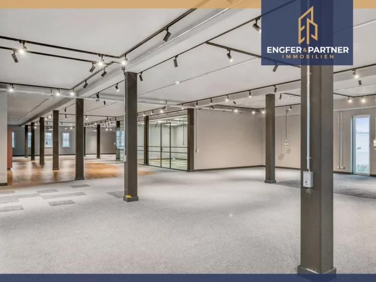 Moderne New-Work-Bürofläche mit Designküche, Open Space und flexibler Arbeitsplatzgestaltung!