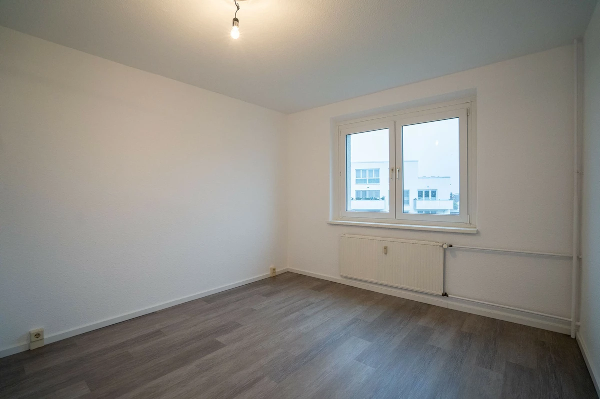 4b25c70b-7962-4669-bf26-c49afeee5c6f