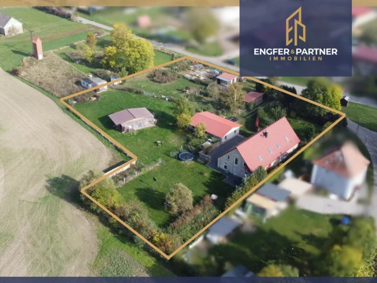 TOP! 3 Ferienwohnungen in einem modernisierten Bauernhaus mit großem Grundstück -Tierhaltung möglich